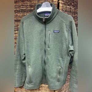 Patagonia-Mens Green Full-Zip Jacket, Size: XLarge, Discoloration on one pocket‎